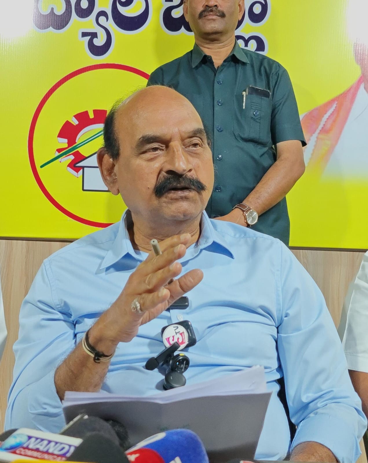 0219152b-a200-44b8-a68e-bcbdca31777d