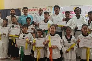 తైక్వాండో బెల్ట్ గ్రేడింగ్ పోటీలు క్రీడలు విద్యార్థులలో ఆత్మస్థైర్యం కలిగిస్తాయి  