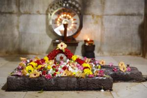 శ్రీశైలంలో లోకకల్యాణార్థం పంచమఠాలలో  పూజాదికాలు 